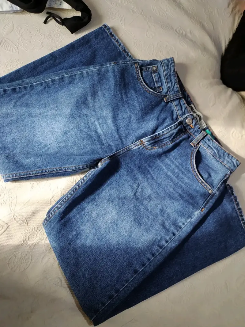 Jeans azul clásico de mezclilla - 2