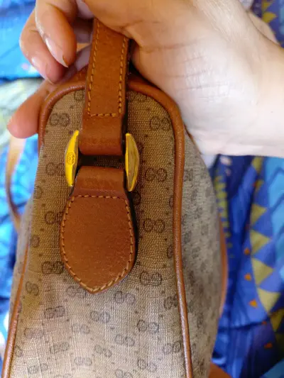 Bolso de hombro vintage con diseño clásico - miniatura 3