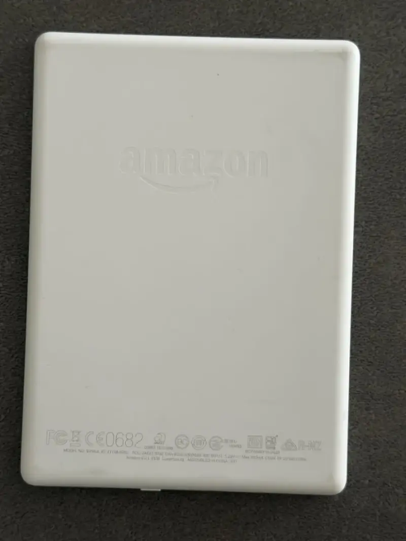 Amazon Kindle 8.ª Generación (Wi-Fi) - Color Blanc - 2