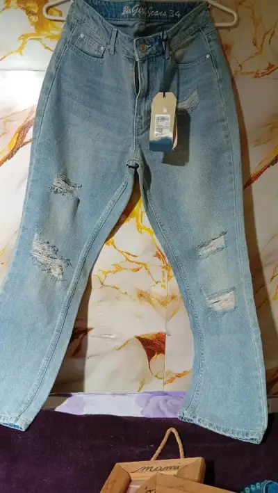 Jeans desgastados Big Girl talla 34 - miniatura 1