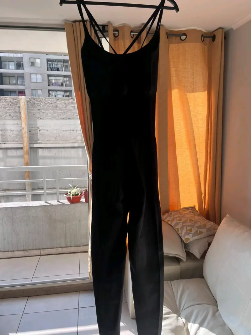 Enterito negro elegante para mujer - 2