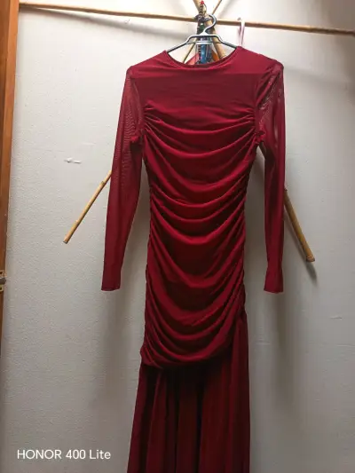 Vestido rojo brillante Mystic con transparencias - miniatura 2