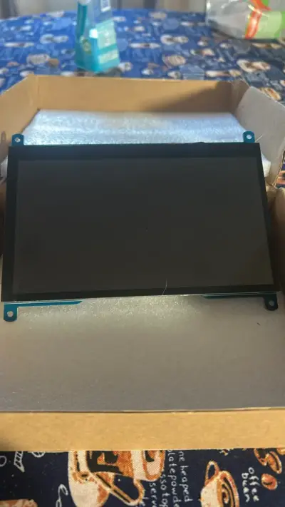 Pantalla LCD para proyectos electrónicos - miniatura 1