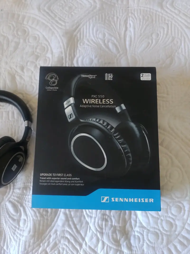Audífonos Sennheiser PXC 550 inalámbricos - 1