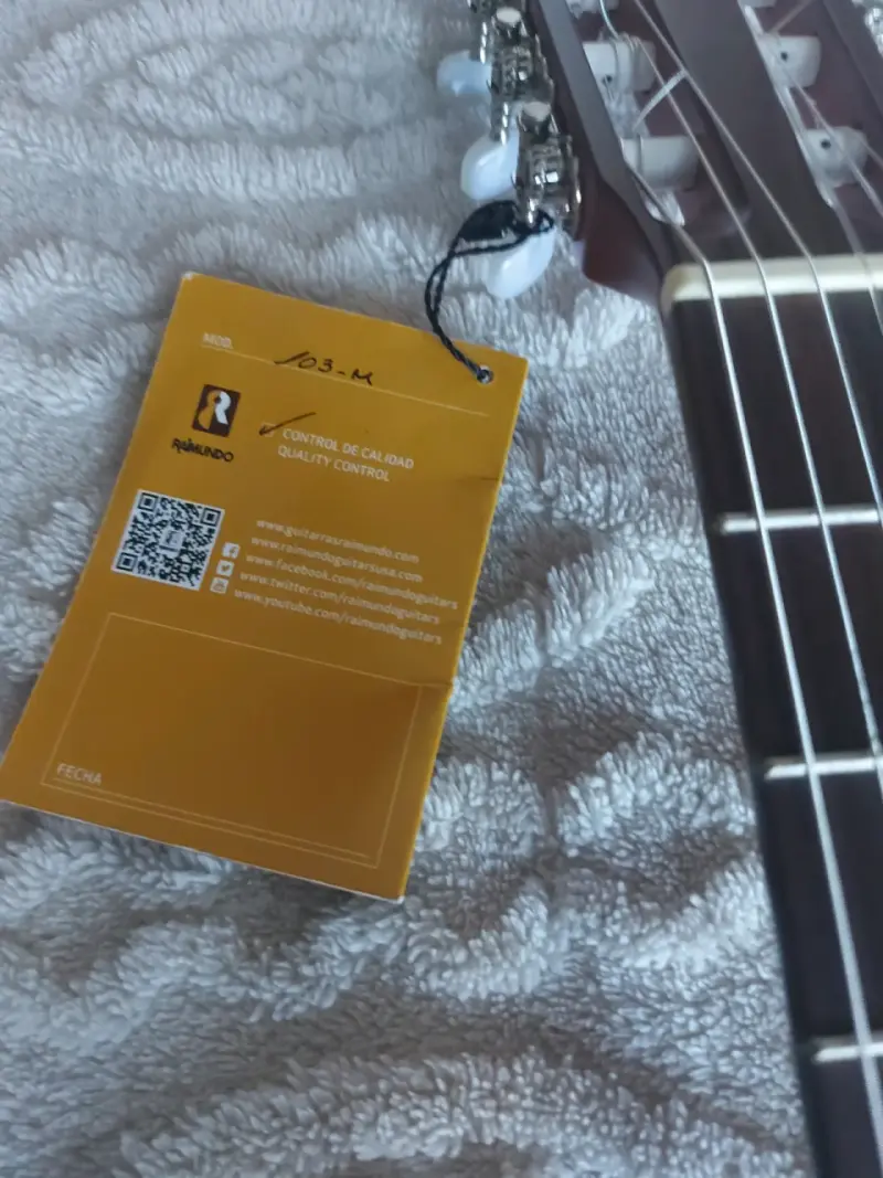 Guitarra clásica Raimundo hecha en España - 3