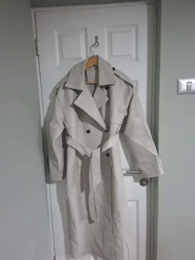 Abrigo trench beige clásico para mujer ecocuero - miniatura 1