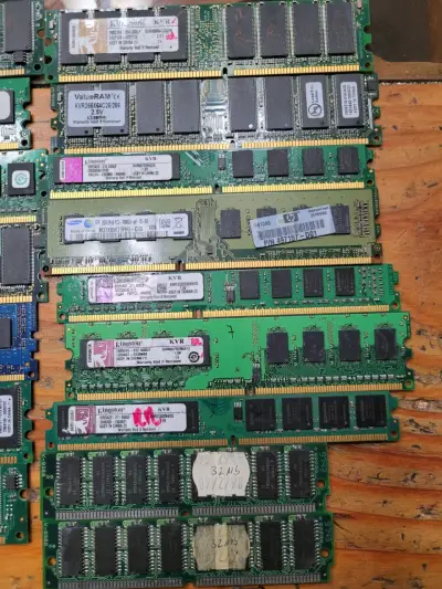 Memorias RAM Kingston y HP DDR2 y DDR3 - miniatura 1