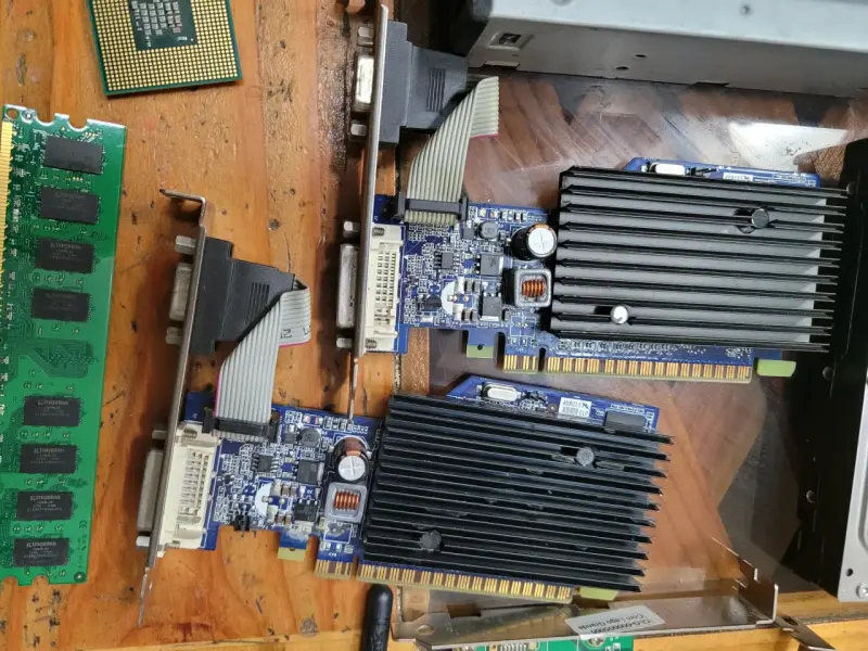 Memorias RAM Kingston y HP DDR2 y DDR3 - 5