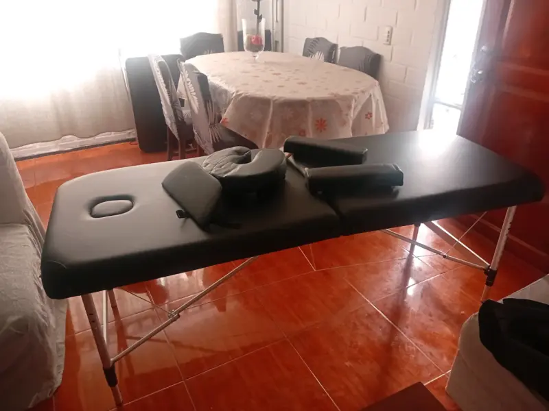 Camilla de masaje plegable negra - 2