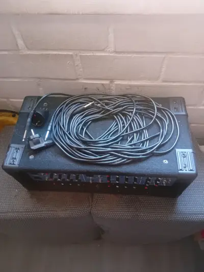Amplificador de sonido con cableado incluido - miniatura 1