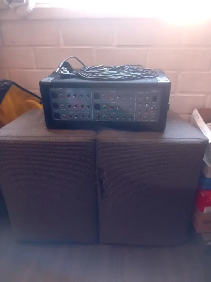 Amplificador de sonido con cableado incluido - 4