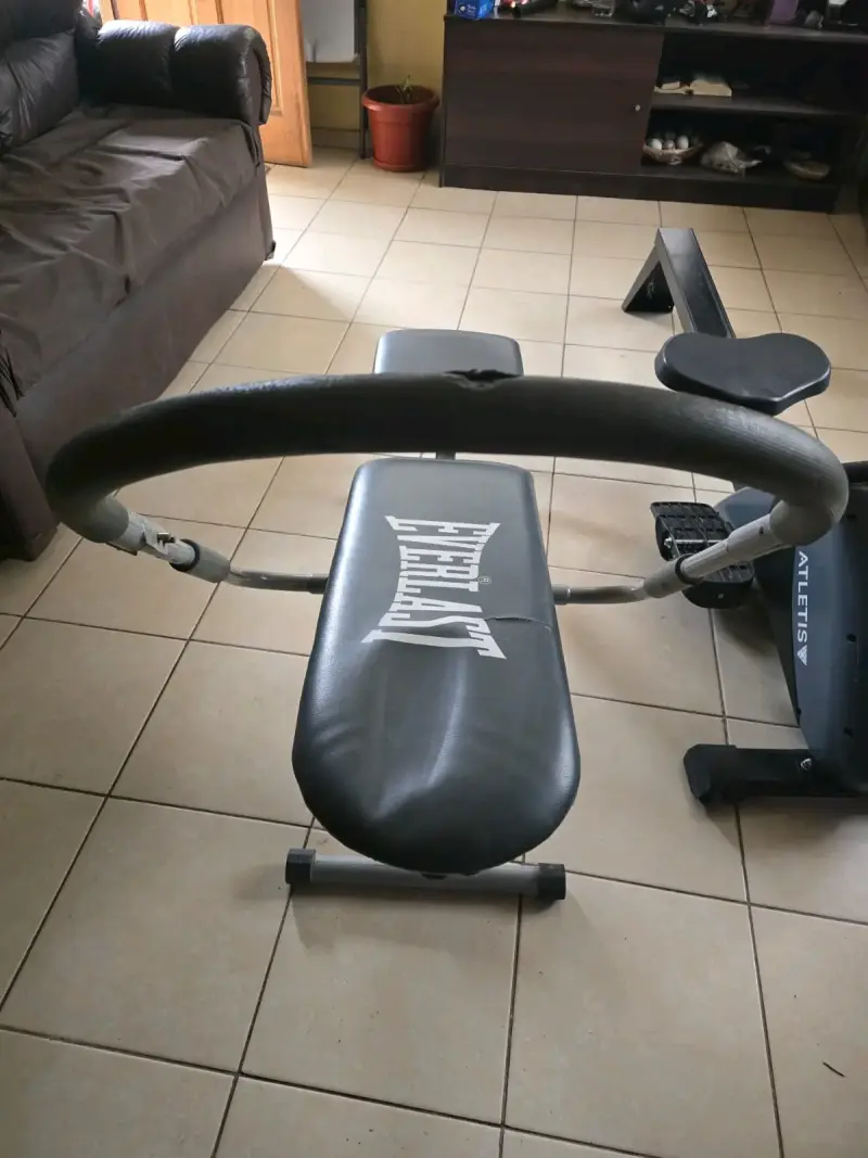 Banco de ejercicios Everlast para abdominales - 3