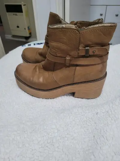 Botines de cuero marrón con plataforma - miniatura 2