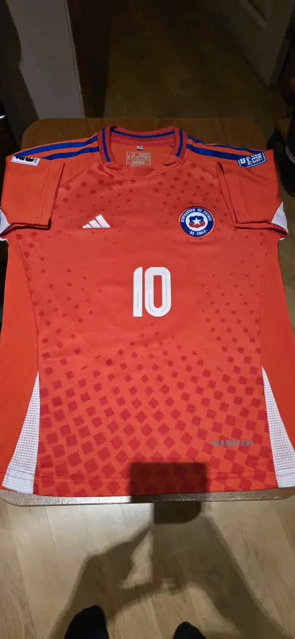 Camiseta Adidas de la selección chilena - 1