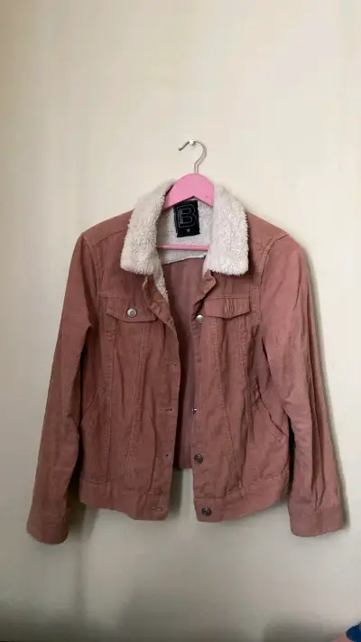 Chaqueta de pana rosa con forro de borrego - miniatura 1