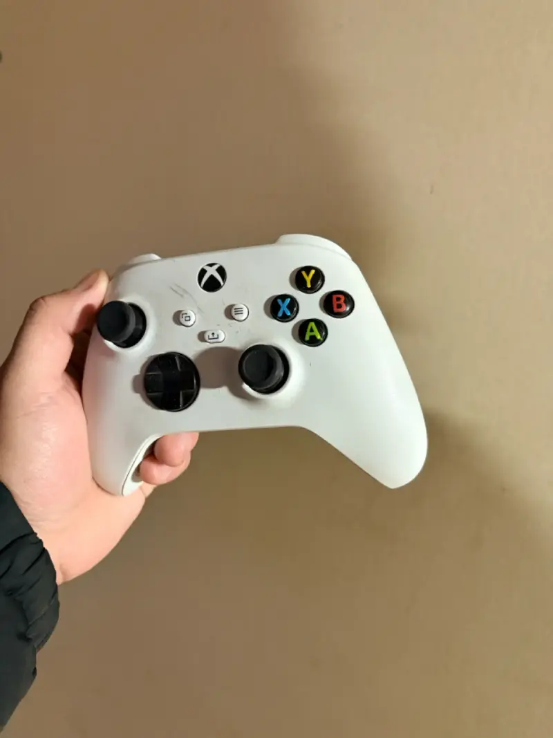 Consola Xbox Series S en buen estado - 3