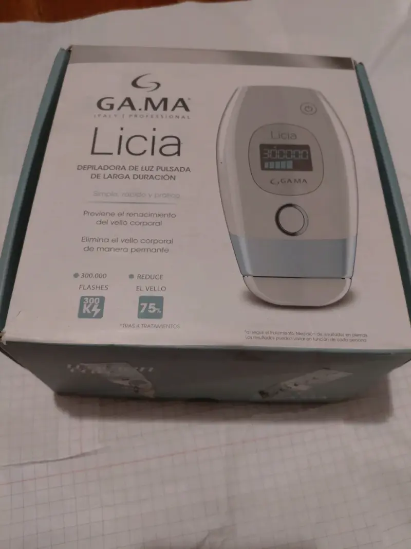 Depiladora IPL Gama Licia con accesorios - 3