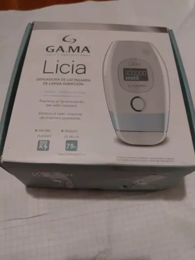 Depiladora IPL Gama Licia con accesorios - miniatura 3