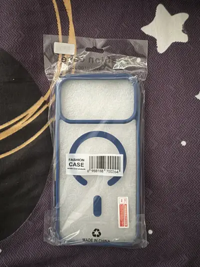 Carcasa protectora para celular con accesorios - miniatura 3