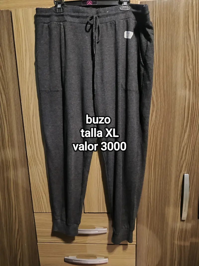 Buzos deportivos - 6