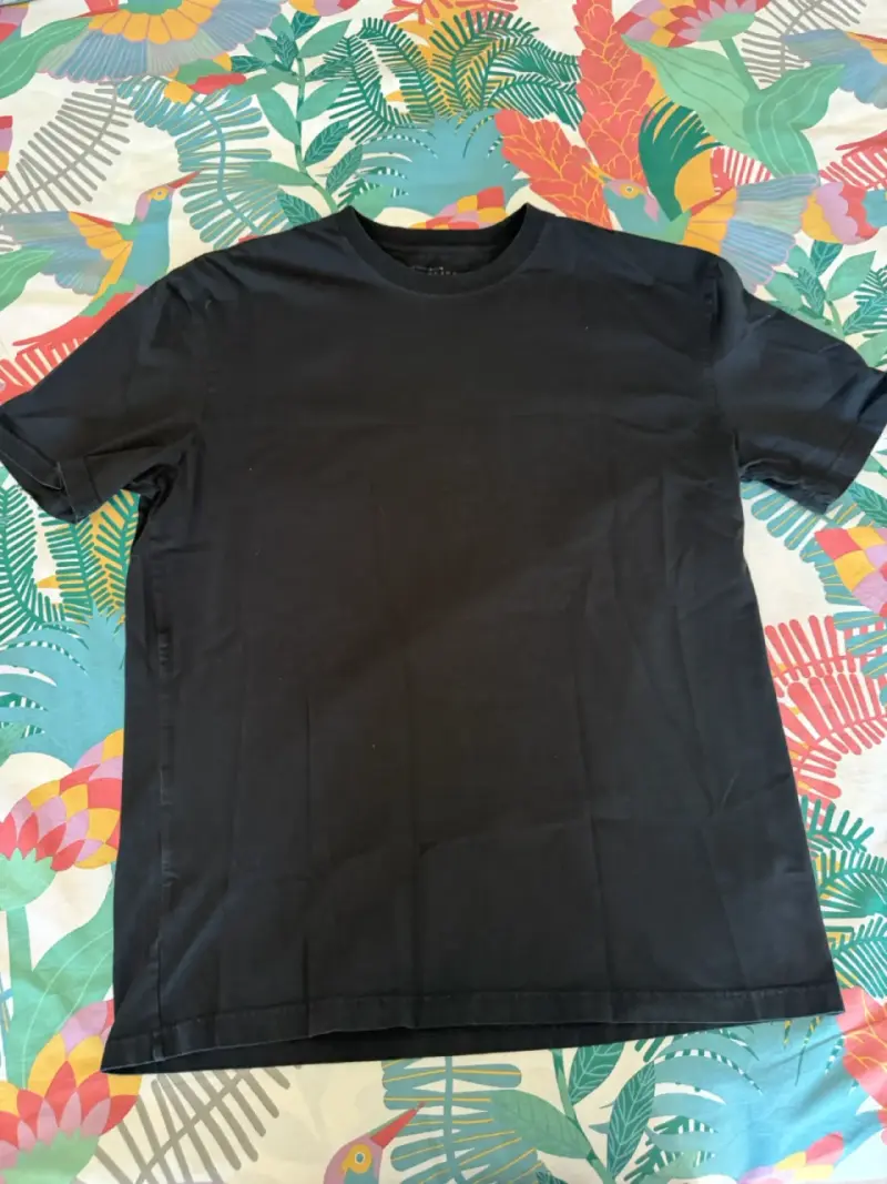 Polera negra básica de algodón - 2
