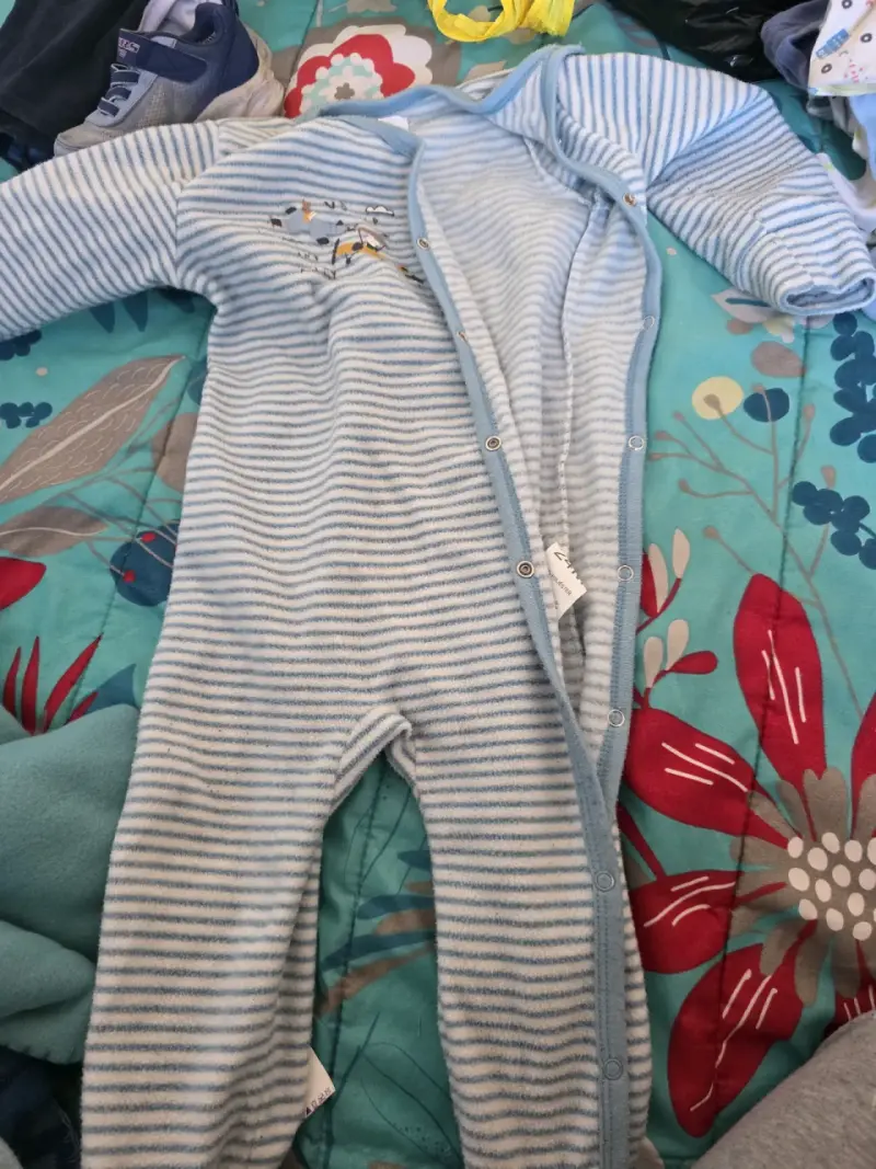 Chaqueta infantil con capucha y forro polar 12-18m - 4