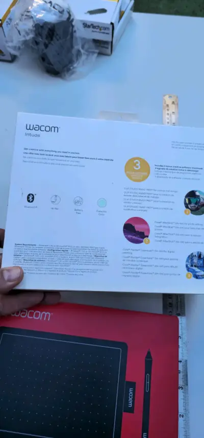 Tableta gráfica Wacom Intuos Bluetooth - miniatura 4