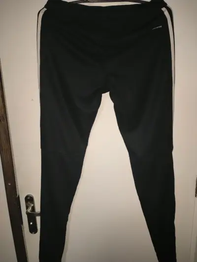 Pantalones deportivos Adidas negros con franjas - miniatura 2