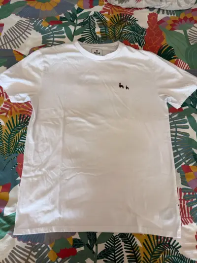 Polera blanca Kavu con diseño de llamas - miniatura 2
