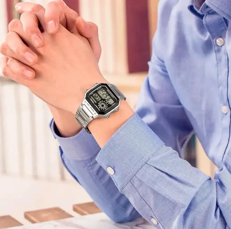Reloj digital Casio AE-1200WHD-1A - 3