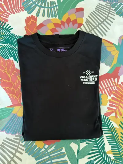Polera negra Valorant Masters Santiago 2023 - miniatura 1