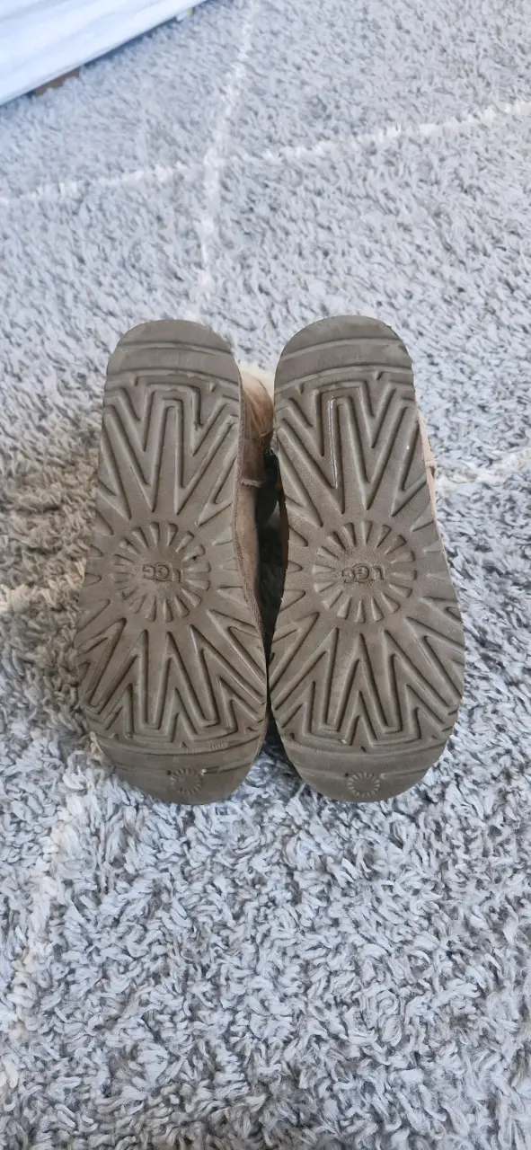 Botas UGG  con forro de lana - 3