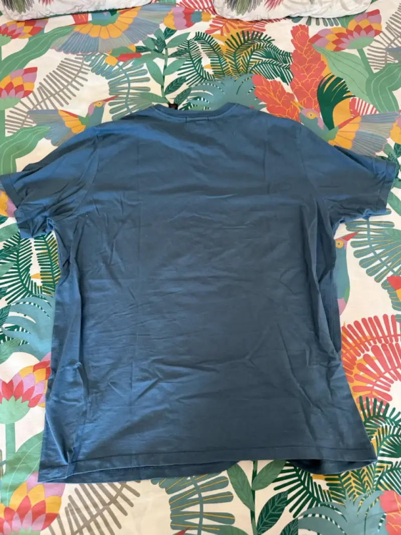 Polera azul Dockers con logo - 3