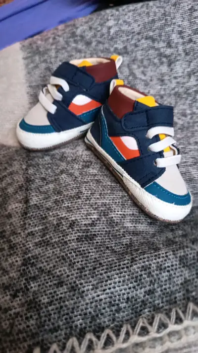Zapatillas deportivas para bebé multicolor - miniatura 1