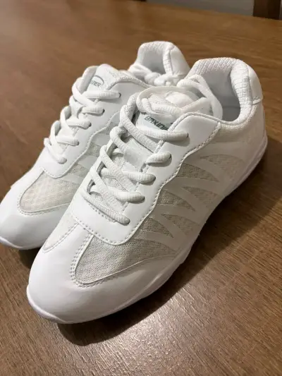 Zapatillas cheerleaders blancas Bixmax nuevas - miniatura 1