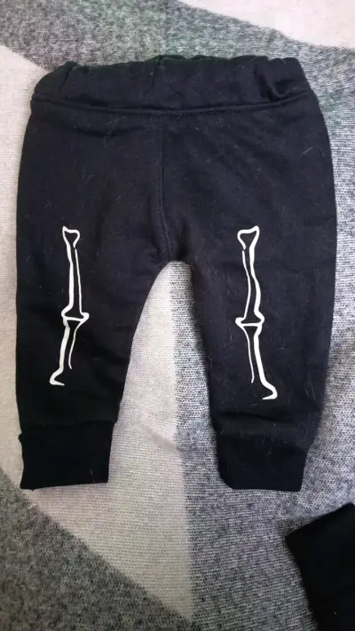 Conjunto infantil esqueleto negro - miniatura 3
