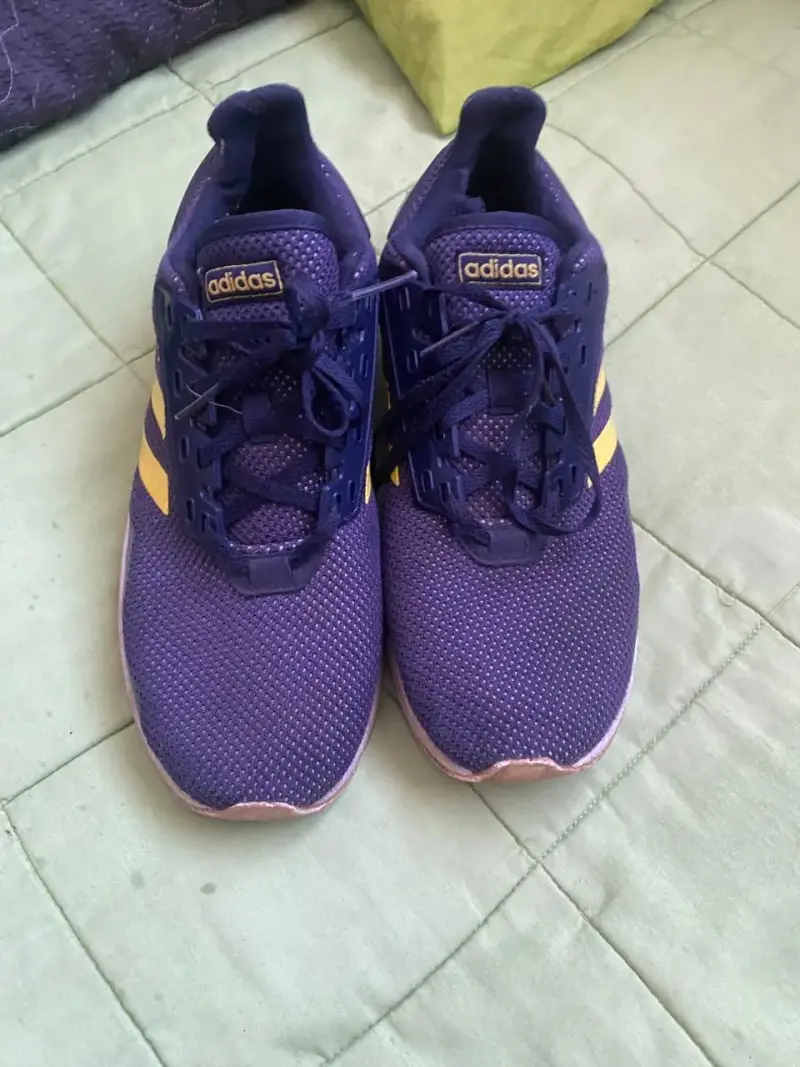 Zapatillas deportivas Adidas azul y amarillo - 2