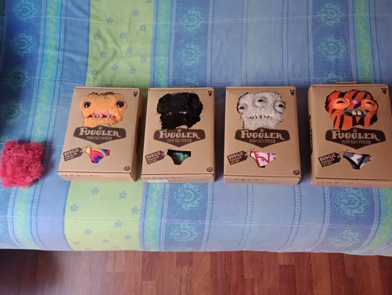 Set de muñecos Fuggler divertidos y feos