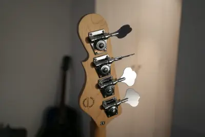 Bajo G&L Tribute Series JB-2 - miniatura 2