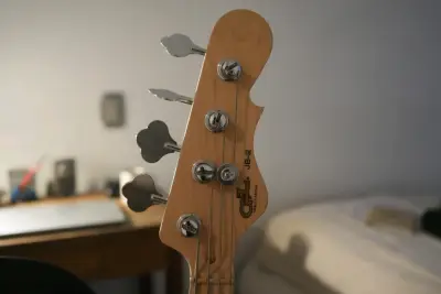Bajo G&L Tribute Series JB-2 - miniatura 3