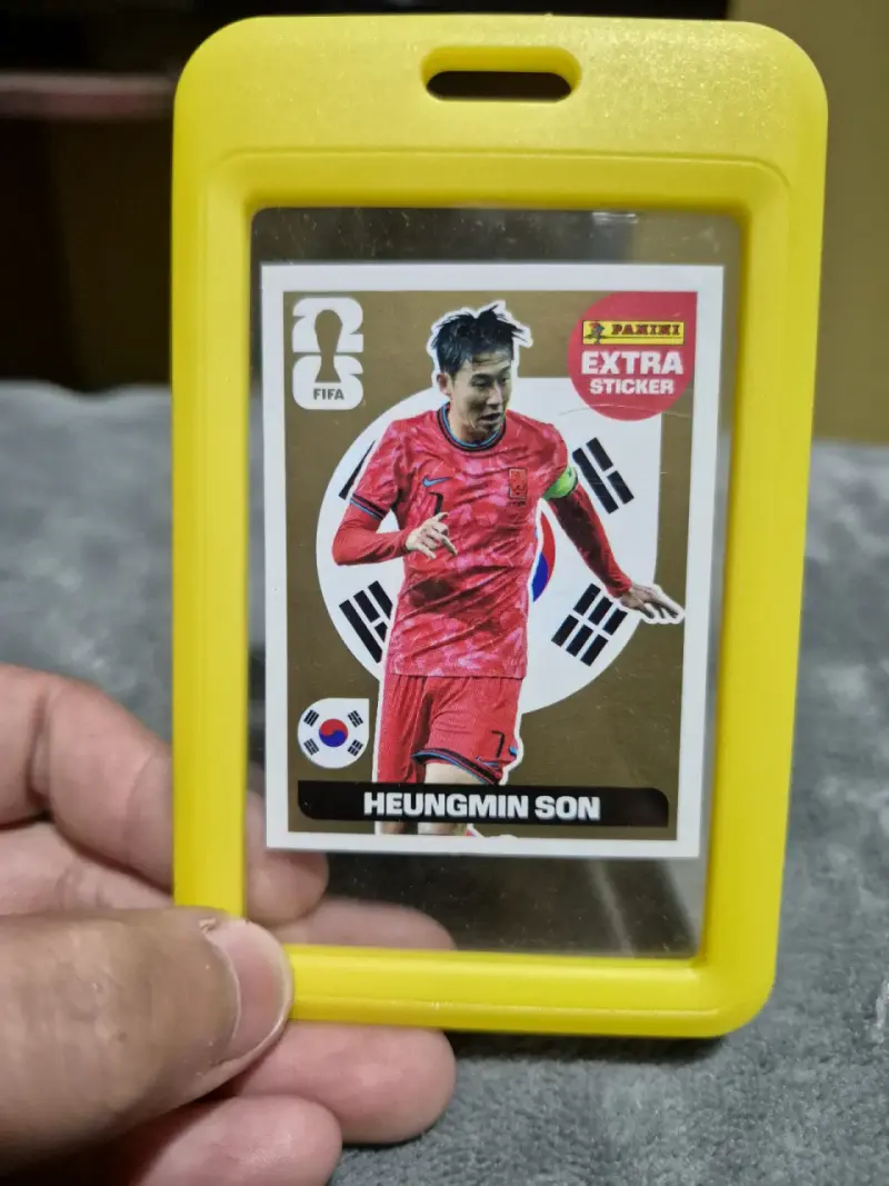Extra Sticker Oro Heungmin Son perfecto estado - 3
