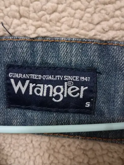 Chaqueta de mezclilla Wrangler con forro - miniatura 3