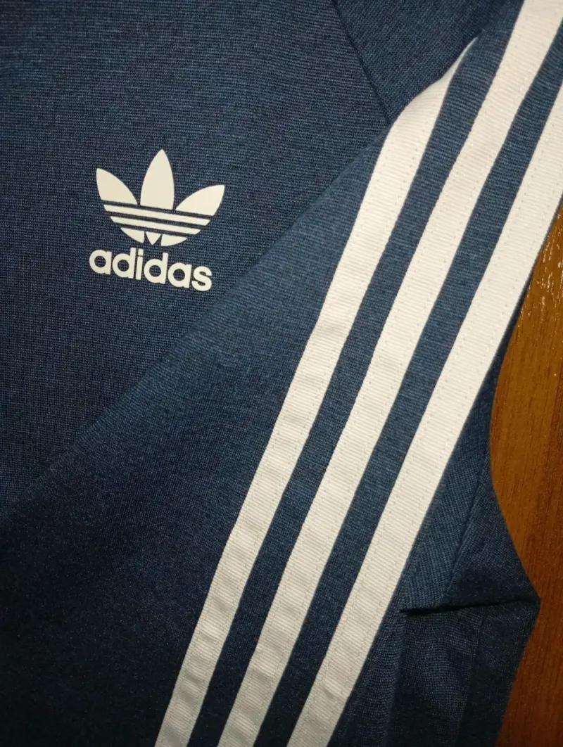 Chaqueta deportiva Adidas azul talla S con rayas - 2