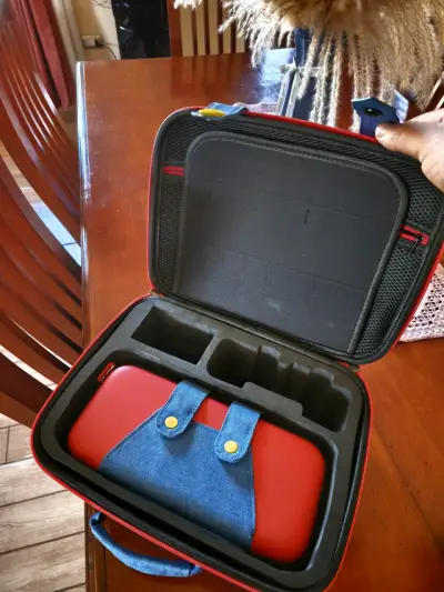 Estuche para Nintendo Switch - miniatura 2