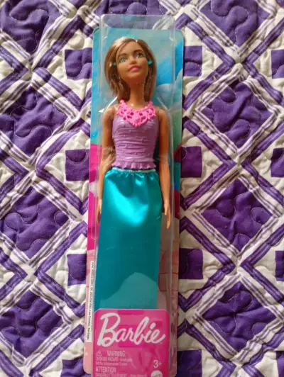 Muñecas Barbie Princesa con Vestido Largo - miniatura 4