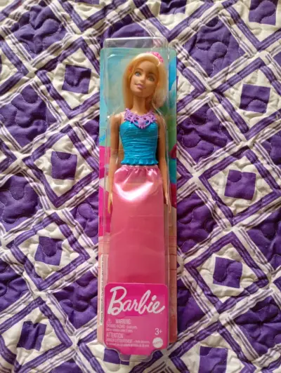 Muñecas Barbie Princesa con Vestido Largo - miniatura 5