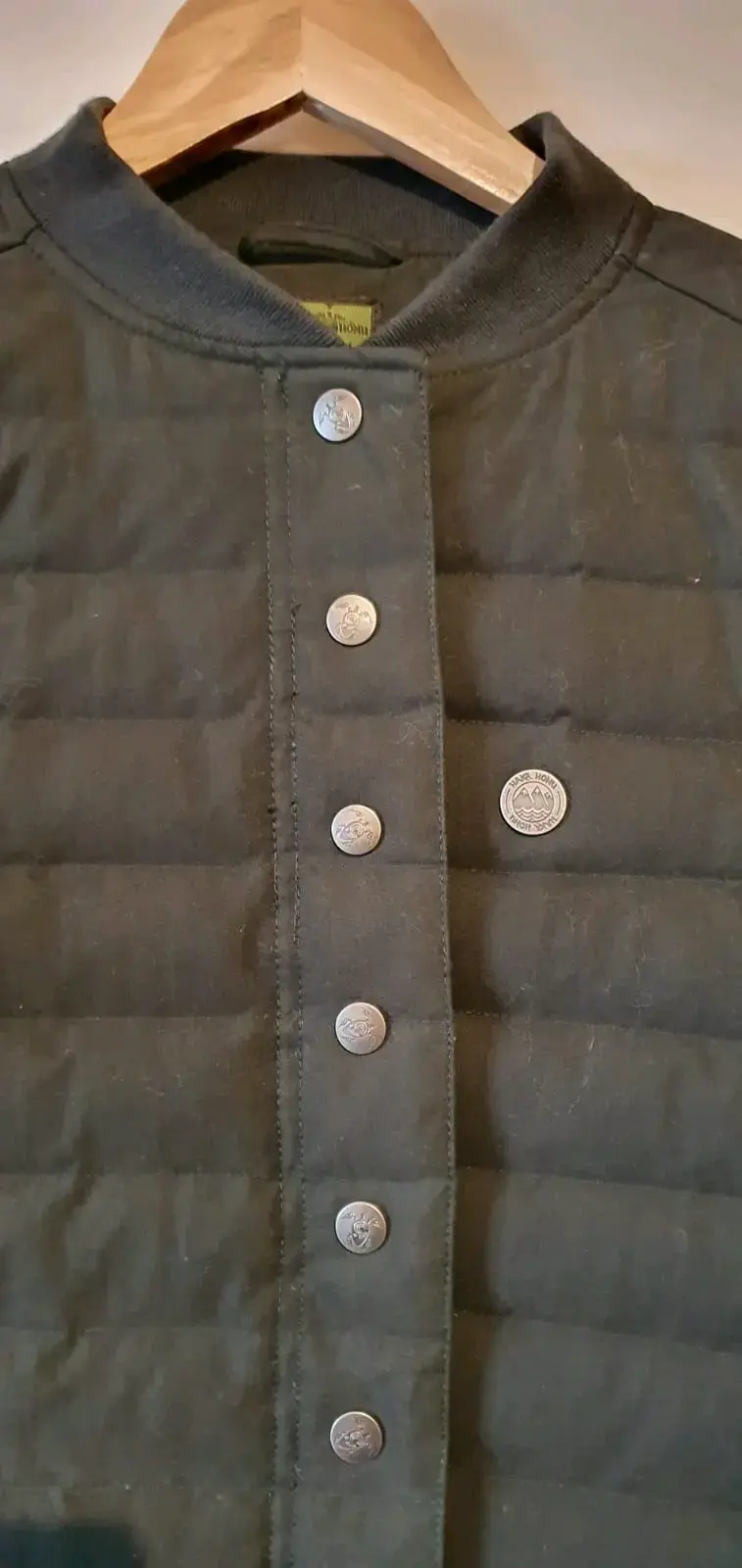 Chaqueta acolchada negra para invierno - 3