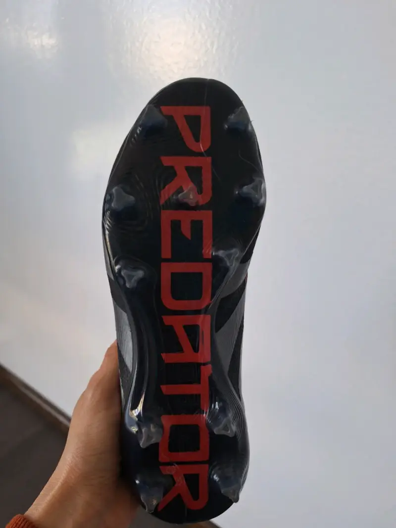 Botines de fútbol Adidas Predator negros - 2