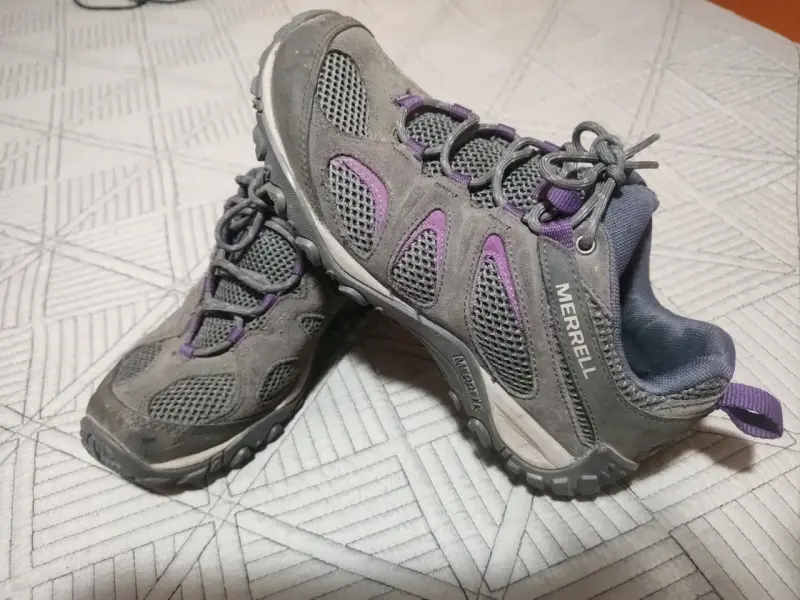 Zapatillas de trekking Merrell gris y morado - 2
