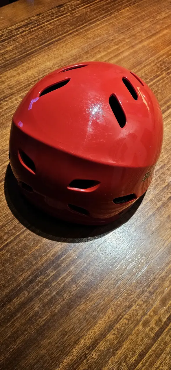 Casco de ciclismo BISCIA. talla L - 6